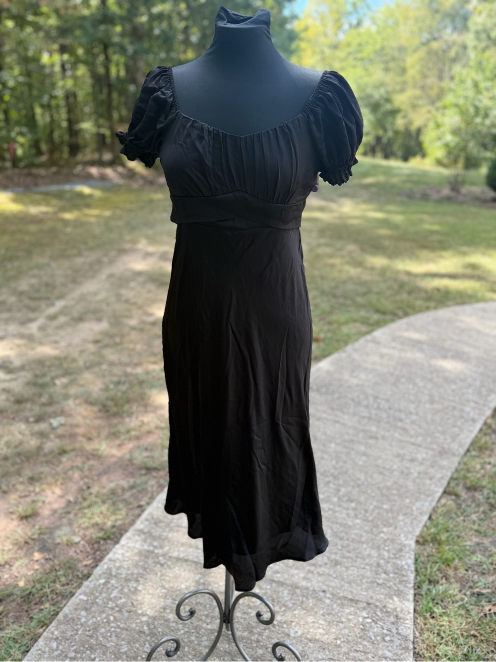 Francesca's Collections Black Midi Dress with Puff Sleeves
